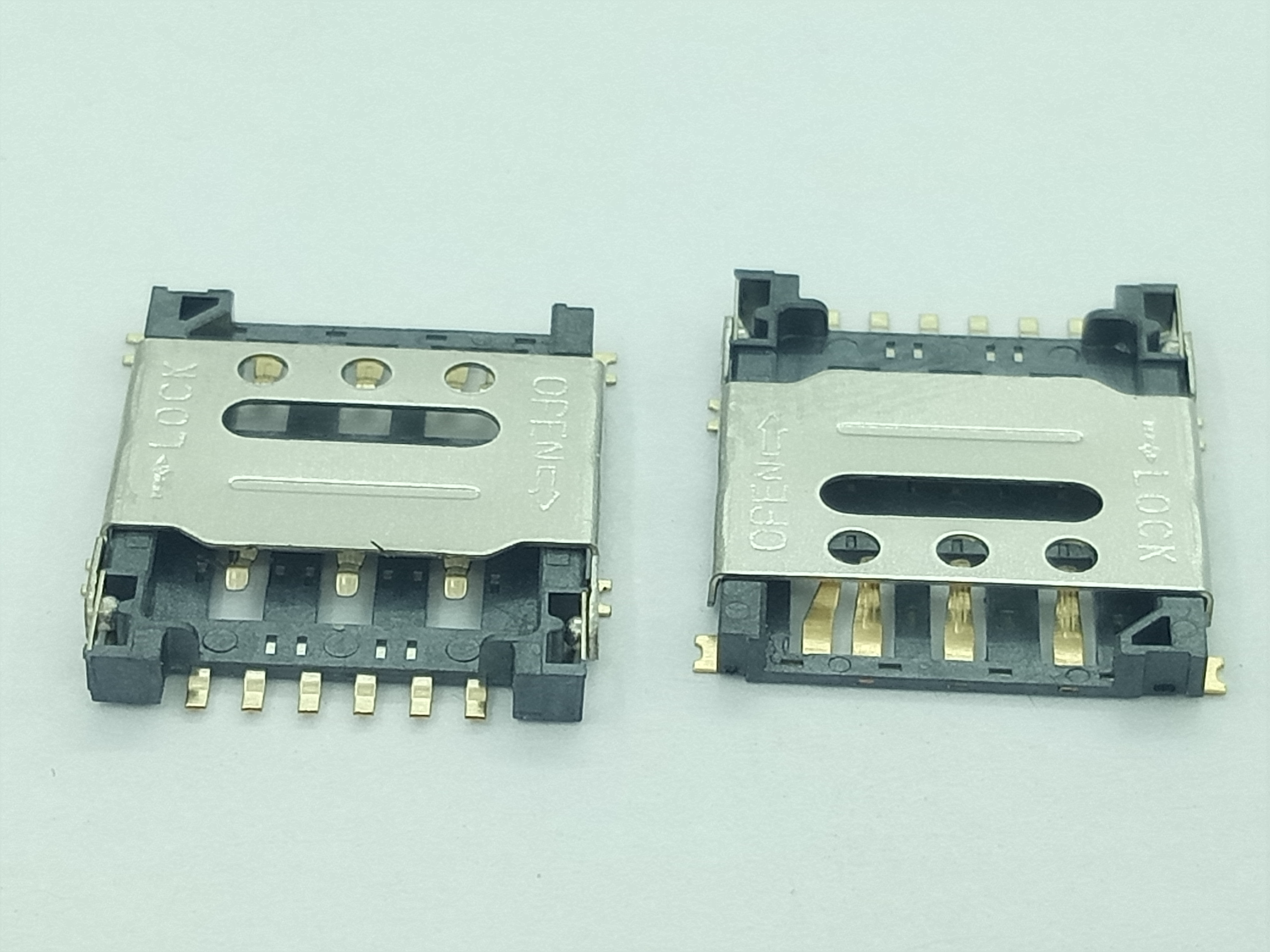 Soquete do cartão Nano SIM Tipo de dobradiça 6PIN H = 1,37 mm